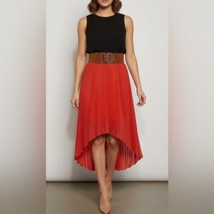 003 SKRRT: Mint Green electric pleated skirt size M